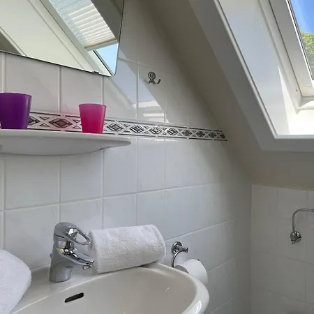 Ms Rungholt, Sandwall アパート *