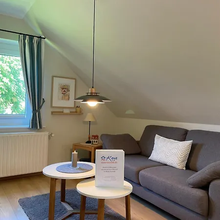 Ms Rungholt, Sandwall Apartman *